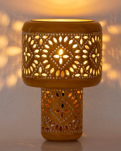 Golden Blossom Diamond Cut Lamp