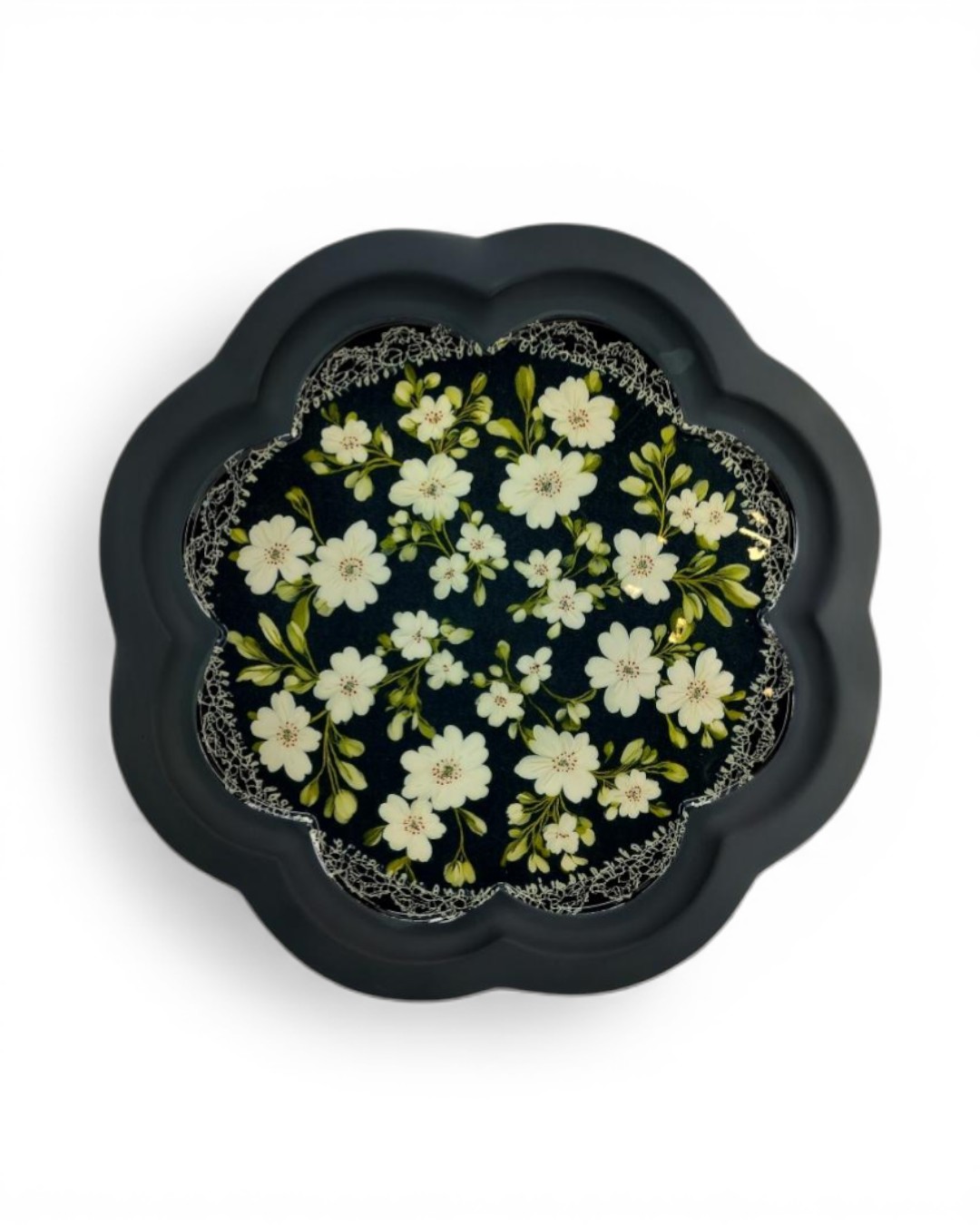 Poetic Romance Fluted Blossom Meadow Platter