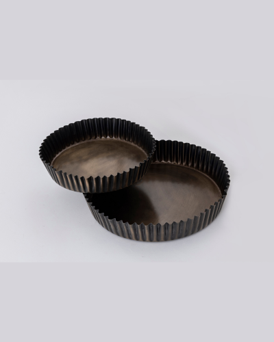 Antique Bronze Ribbed Metal Trays (Set of 2)