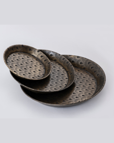 Embossed Leaf Pattern Plate