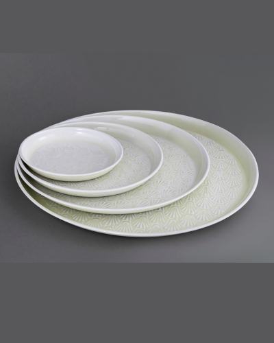 Embossed Dinner Plate Set (Off-White )