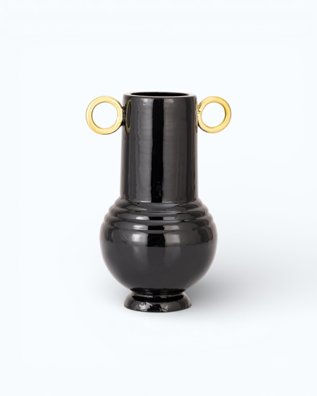 Tall ribbed neck with circular ring handles