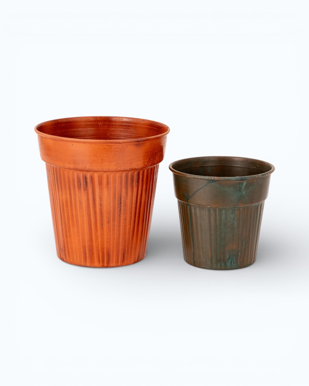 Classic Fluted Rim Pots