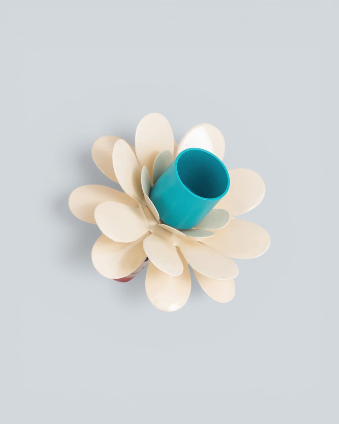 Playful Living Floral Bloom Cream & Teal Holder