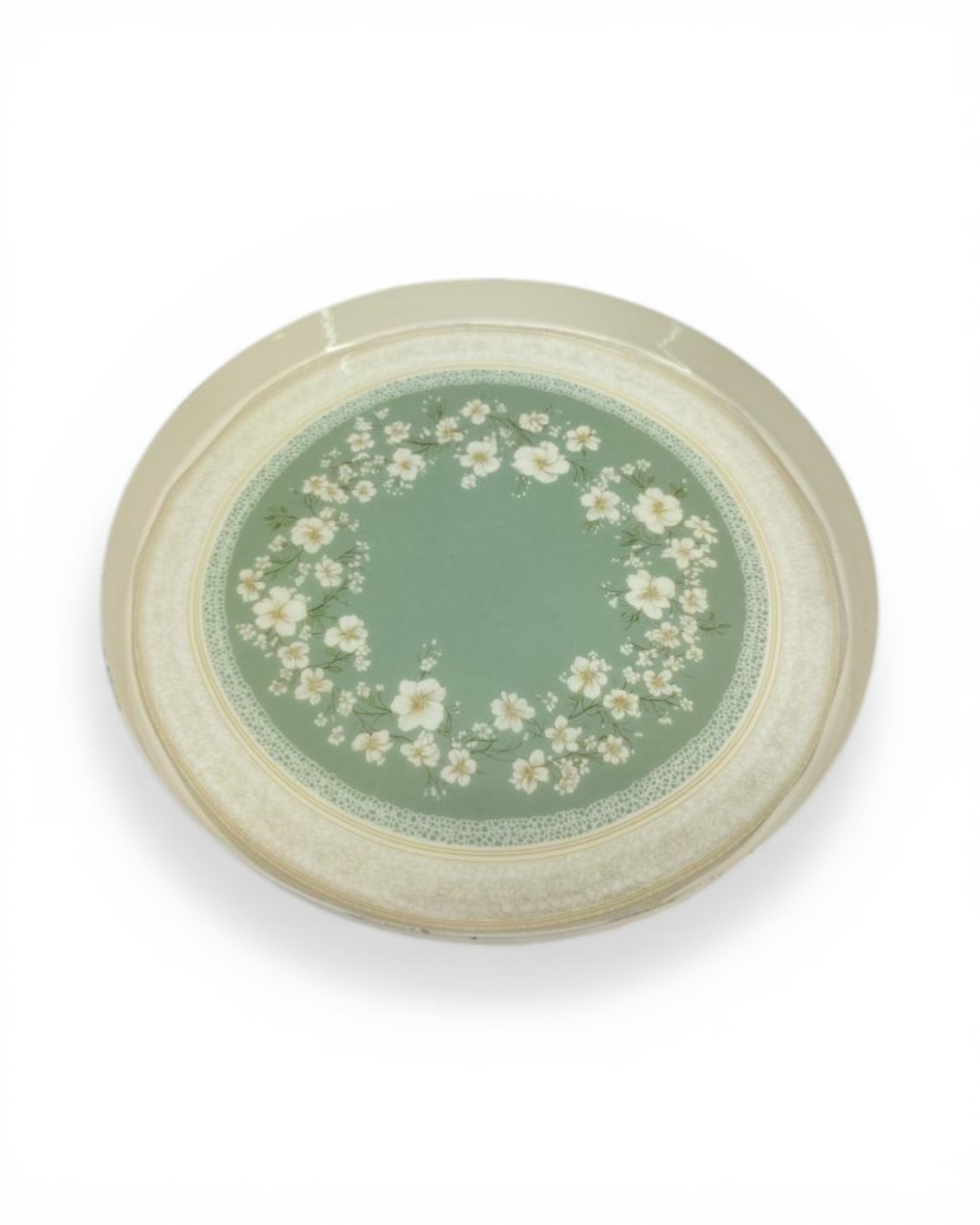 Poetic Romance "Sage Blossom Wreath Plate"