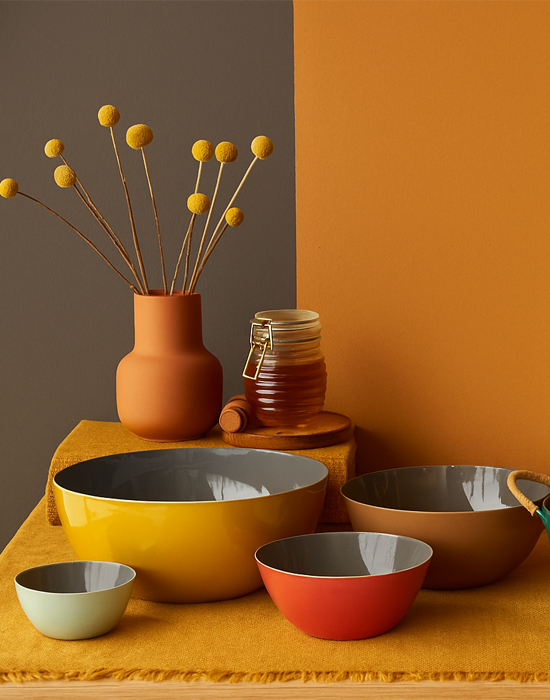 Metal Ceramic Look Gloss Bowls