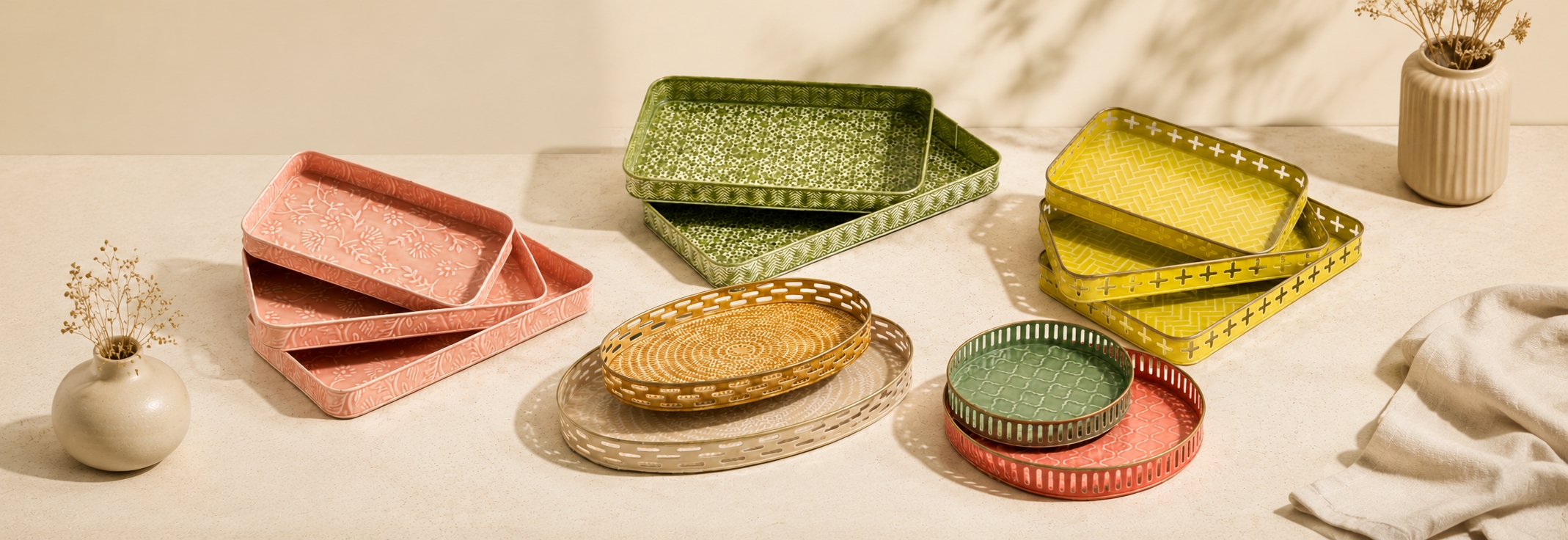 ColorBloom Embossed Trays
